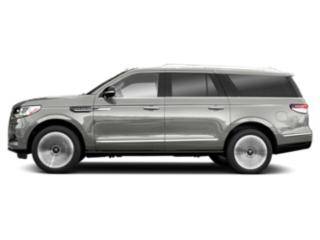 2022 Lincoln Navigator Reserve 4WD photo