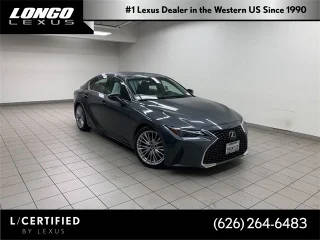 2022 Lexus IS IS 300 RWD photo