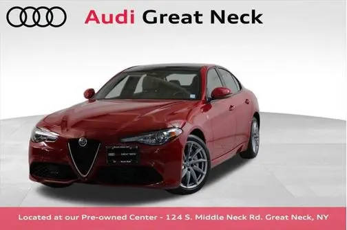 2022 Alfa Romeo Giulia Ti AWD photo