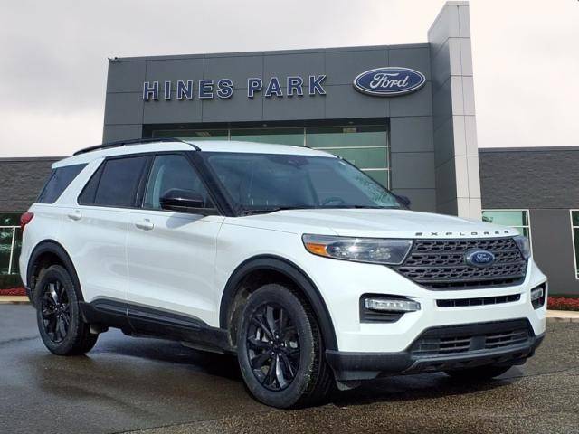 2022 Ford Explorer XLT 4WD photo