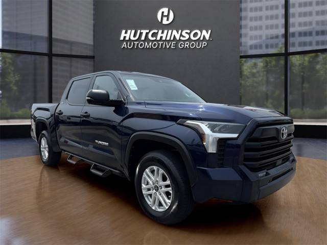 2022 Toyota Tundra SR5 4WD photo