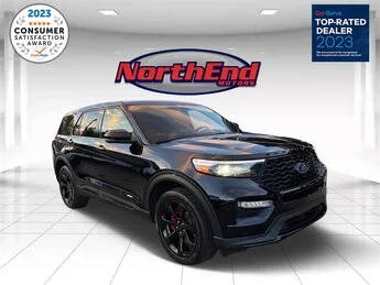 2022 Ford Explorer ST 4WD photo