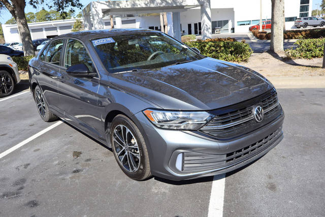 2022 Volkswagen Jetta Sport FWD photo