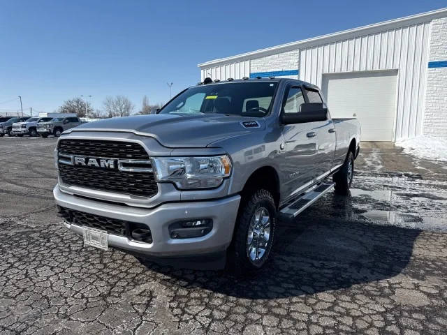 2022 Ram 3500 Big Horn 4WD photo
