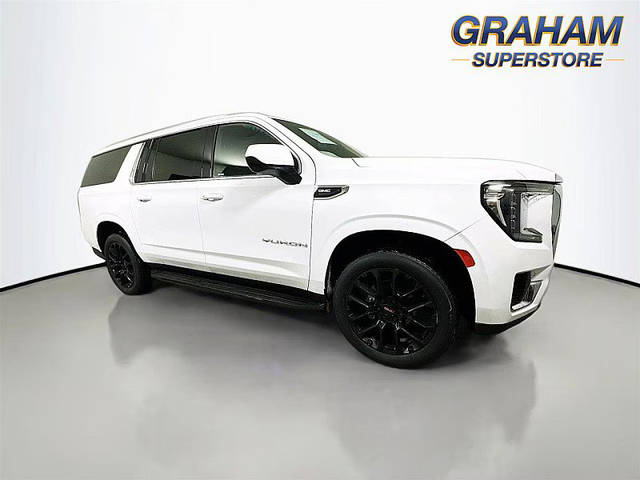 2022 GMC Yukon XL SLE 4WD photo