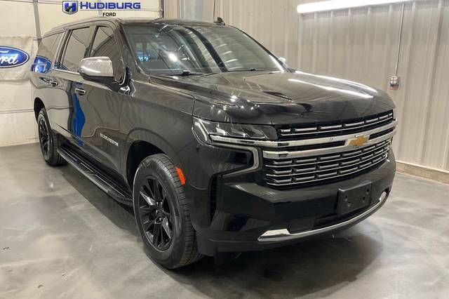 2022 Chevrolet Suburban Premier RWD photo
