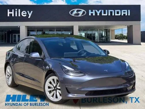 2021 Tesla Model 3 Standard Range Plus RWD photo