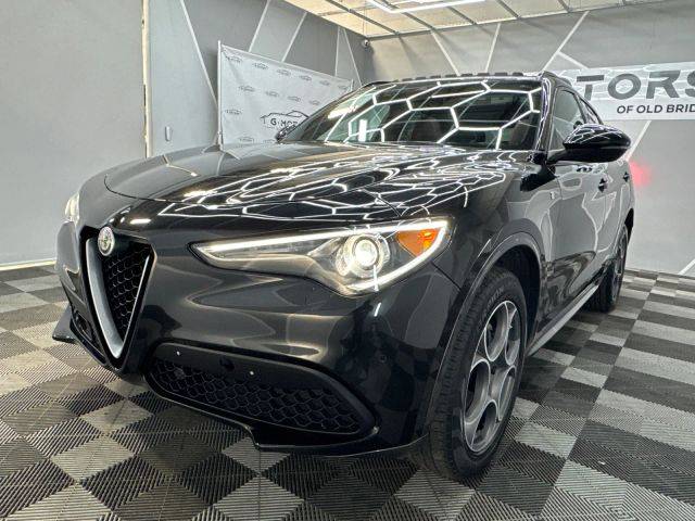 2022 Alfa Romeo Stelvio Ti AWD photo