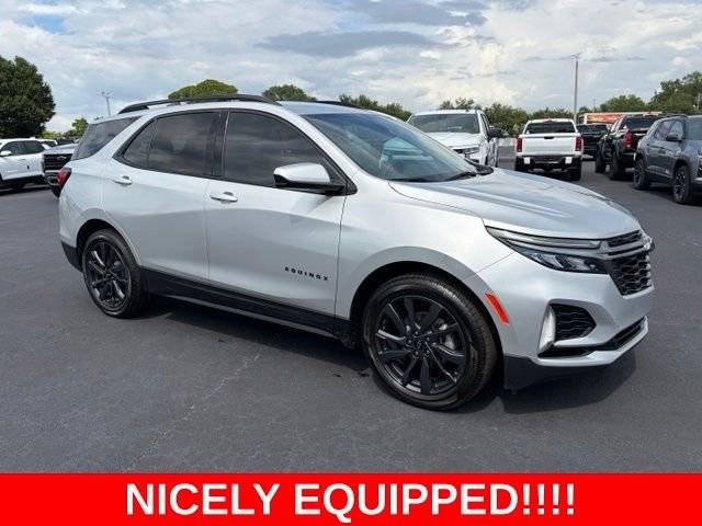 2022 Chevrolet Equinox RS FWD photo