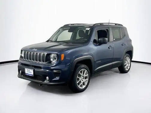 2022 Jeep Renegade Latitude 4WD photo