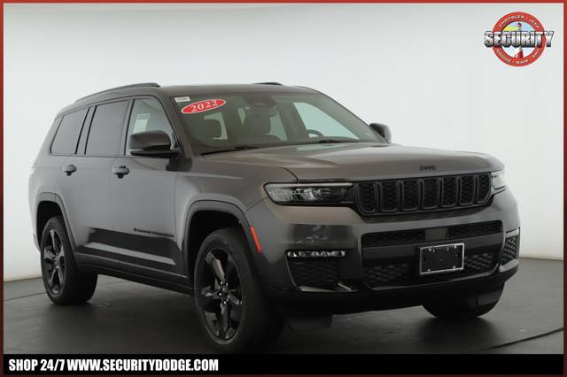 2022 Jeep Grand Cherokee L Limited 4WD photo