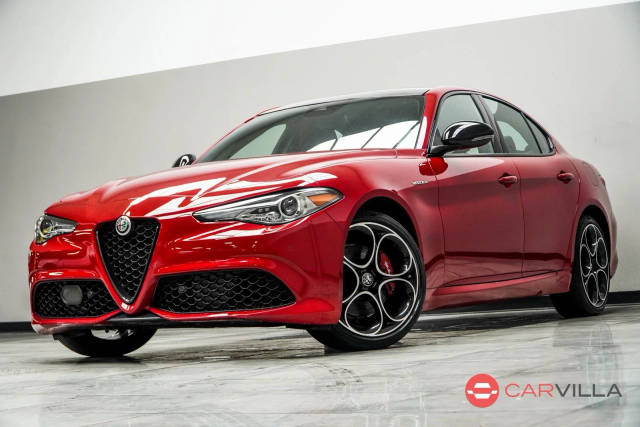 2022 Alfa Romeo Giulia Veloce AWD photo