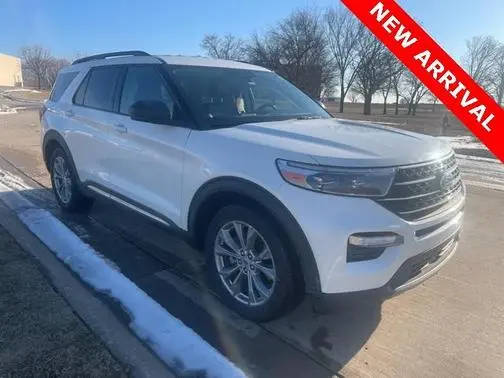 2022 Ford Explorer XLT RWD photo