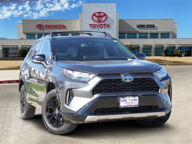 2022 Toyota RAV4 Hybrid XSE AWD photo