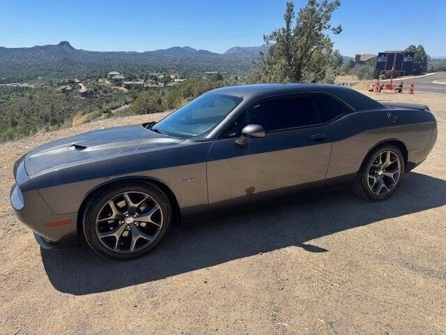 2015 Dodge Challenger R/T Plus RWD photo