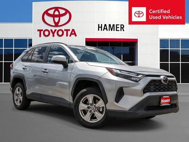 2022 Toyota RAV4 XLE FWD photo