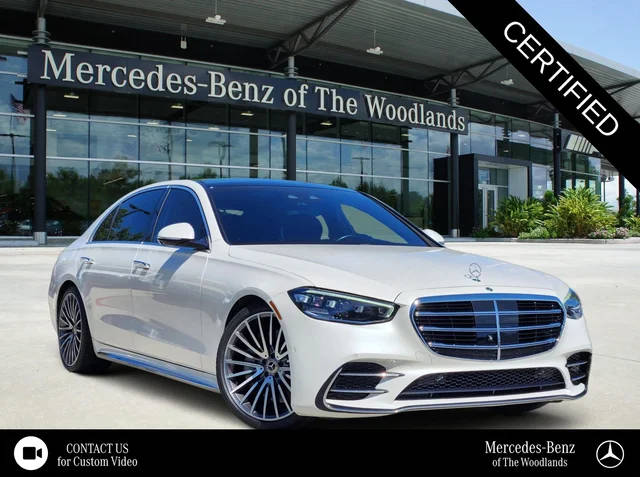 2022 Mercedes-Benz S-Class S 500 AWD photo