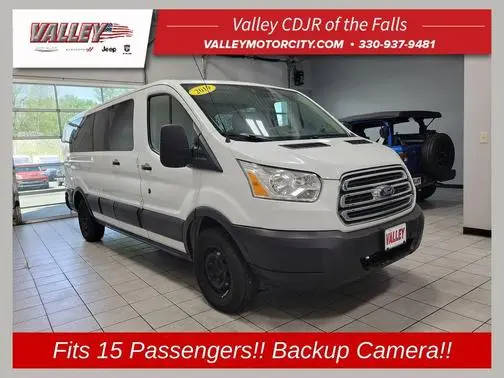 2019 Ford Transit Passenger Wagon XLT RWD photo