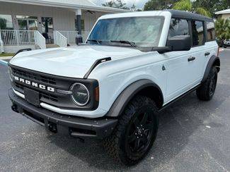 2022 Ford Bronco 4 Door Black Diamond 4WD photo
