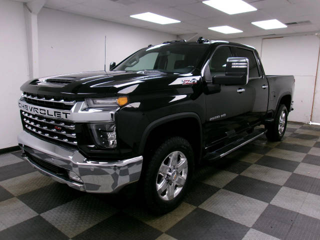 2022 Chevrolet Silverado 2500HD LTZ 4WD photo