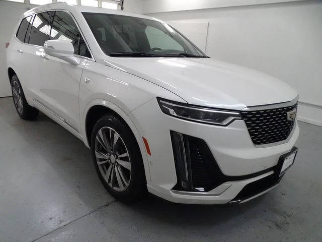 2022 Cadillac XT6 Premium Luxury AWD photo