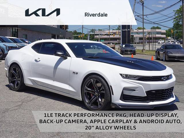 2022 Chevrolet Camaro 1SS RWD photo