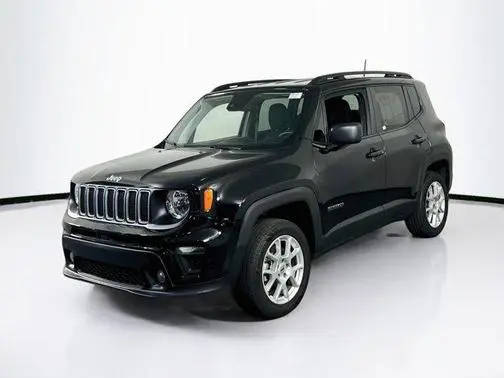 2022 Jeep Renegade Latitude 4WD photo