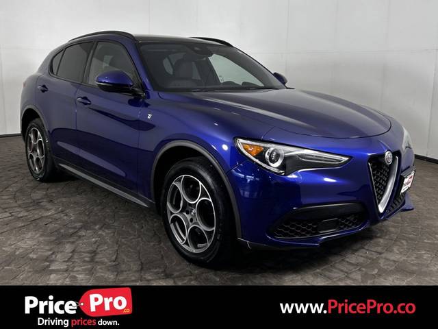 2022 Alfa Romeo Stelvio Ti AWD photo