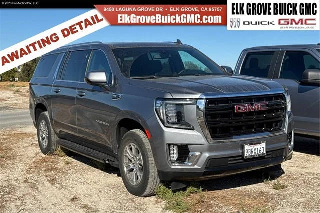 2022 GMC Yukon XL SLE 4WD photo