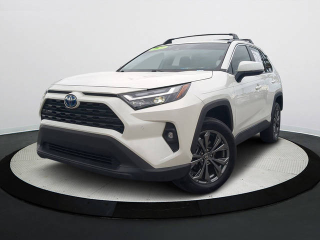 2022 Toyota RAV4 Hybrid XLE Premium AWD photo