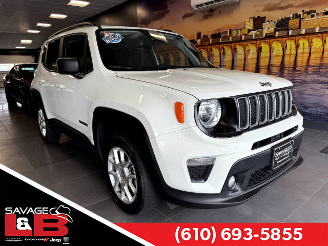 2022 Jeep Renegade Latitude 4WD photo
