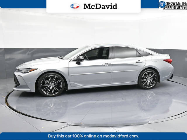 2022 Toyota Avalon Touring FWD photo