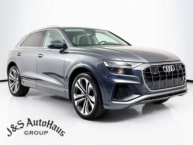 2022 Audi Q8 Premium Plus AWD photo