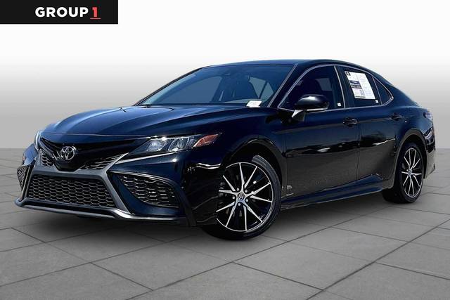 2022 Toyota Camry SE FWD photo