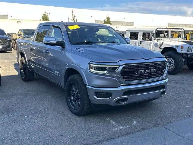 2022 Ram 1500 Limited 4WD photo