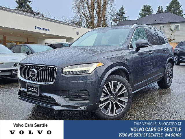 2022 Volvo XC90 Momentum AWD photo