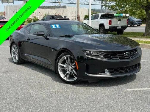 2022 Chevrolet Camaro 1LT RWD photo