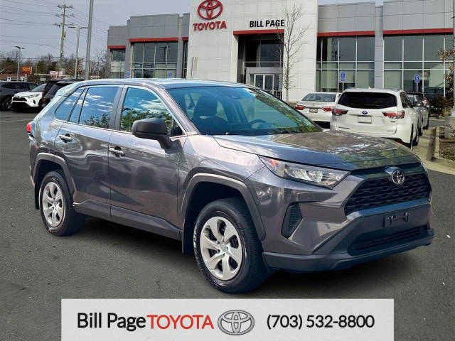 2022 Toyota RAV4 LE AWD photo