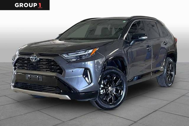 2022 Toyota RAV4 Hybrid XSE AWD photo