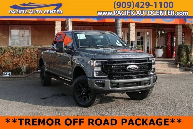 2022 Ford F-250 Super Duty LARIAT 4WD photo