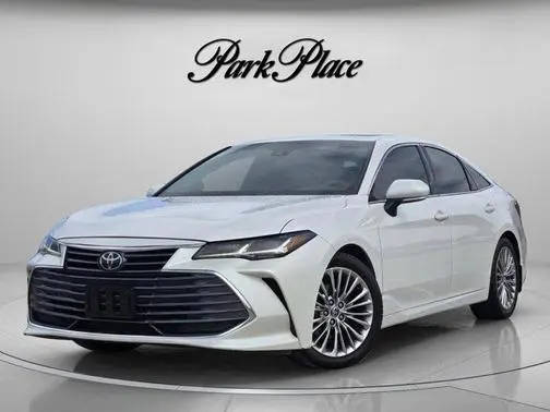 2022 Toyota Avalon Limited FWD photo