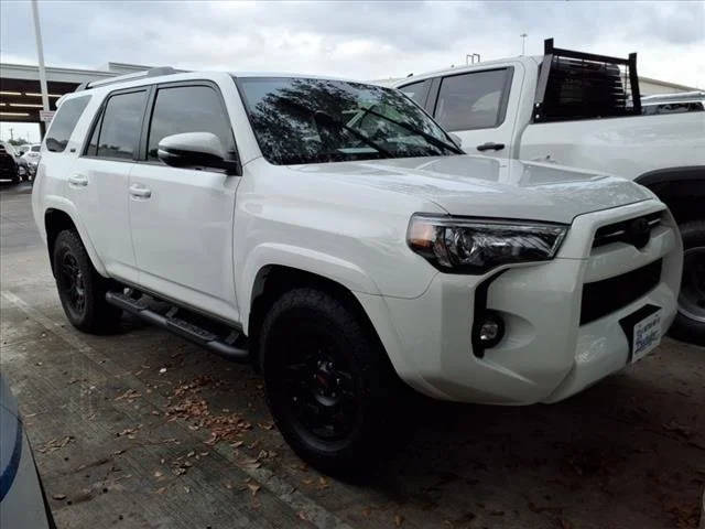 2022 Toyota 4Runner SR5 Premium RWD photo