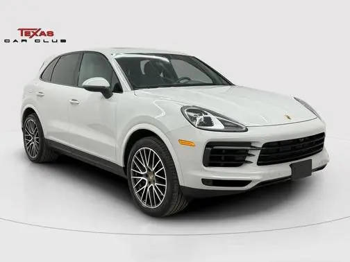 2022 Porsche Cayenne  AWD photo