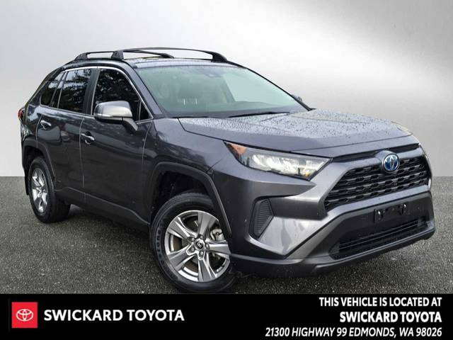 2022 Toyota RAV4 Hybrid LE AWD photo