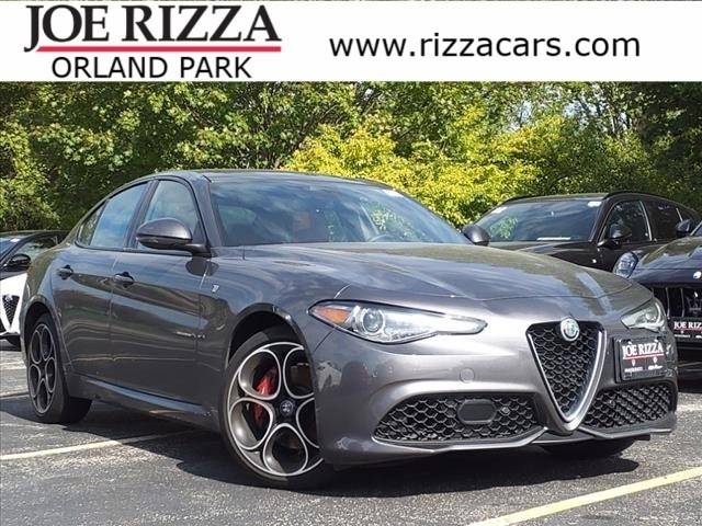 2022 Alfa Romeo Giulia Ti AWD photo