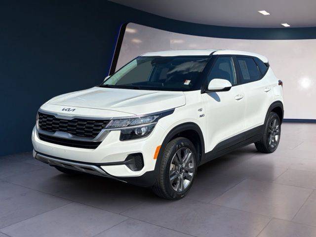 2022 Kia Seltos LX AWD photo