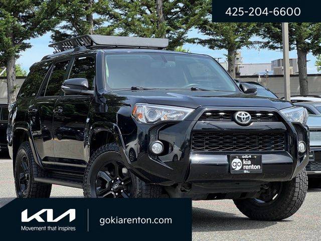 2019 Toyota 4Runner SR5 4WD photo