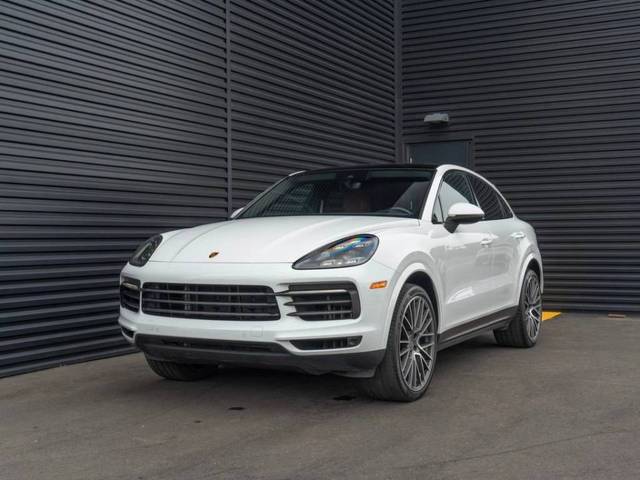 2023 Porsche Cayenne Coupe Platinum Edition AWD photo