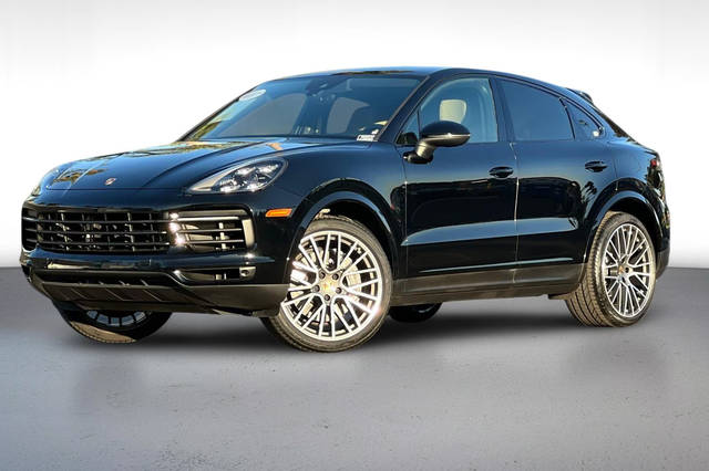 2023 Porsche Cayenne Coupe Platinum Edition AWD photo