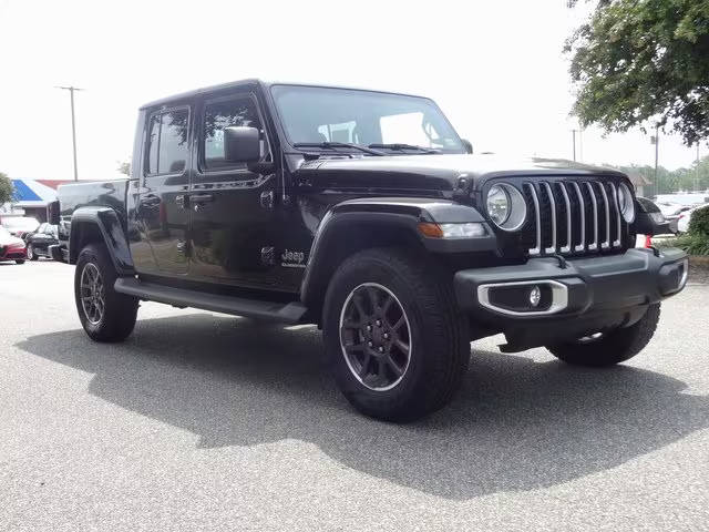 2022 Jeep Gladiator Overland 4WD photo